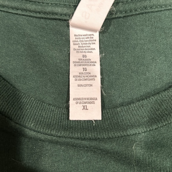 Graphic tee - Picture 4 of 6